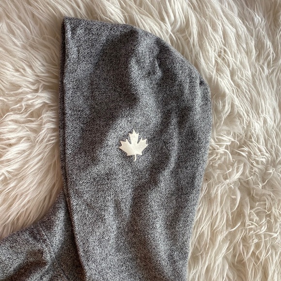 Roots Hoodie Sweater - Picture 8 of 8